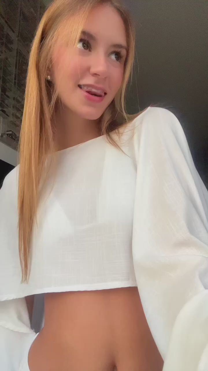 Laura set